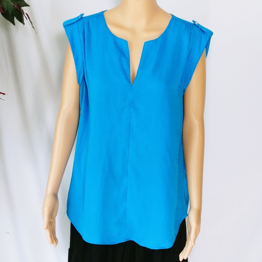 Milano v-neck Blouse